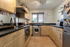 Kitchen- click for photo gallery